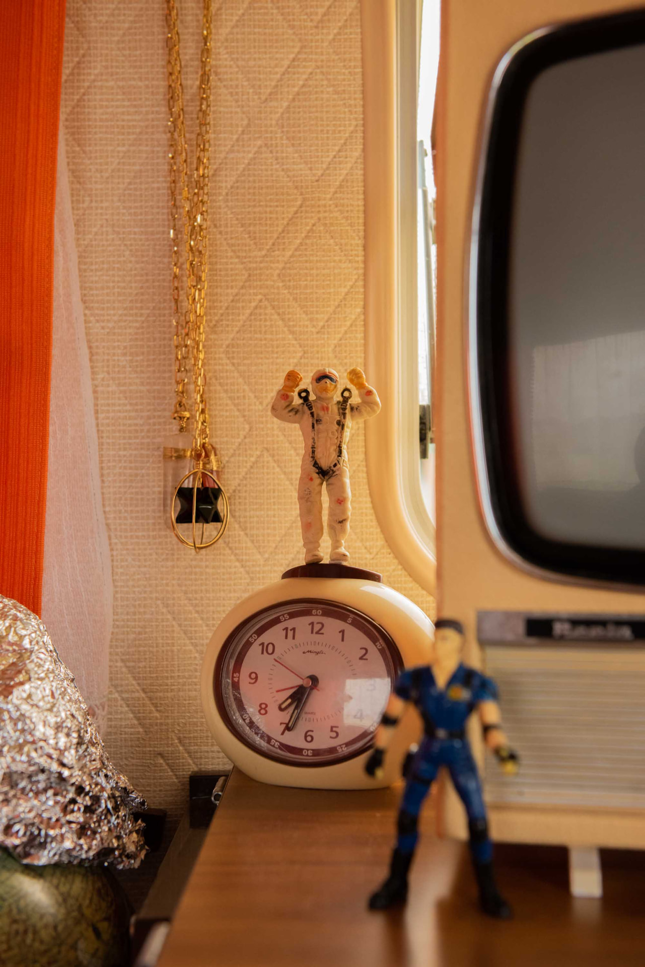 Doolittle Magazine — Nature morte — Doolittle Magazine — photo Laurie Basset, stylisme Léonie Escolivet