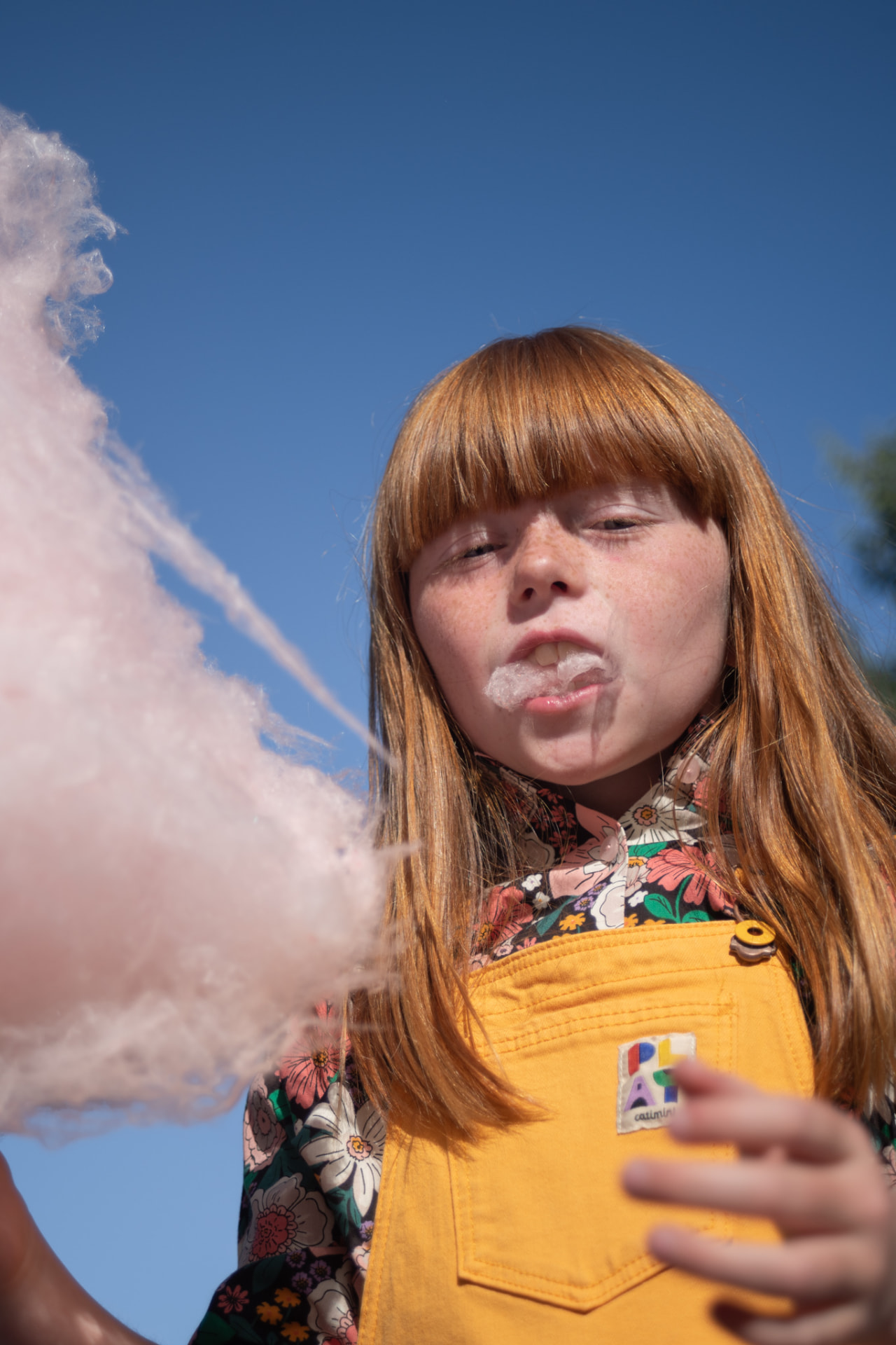 Pomme d'amour — Barbe à papa — Doolittle Mag, stylisme Léonie Escolivet