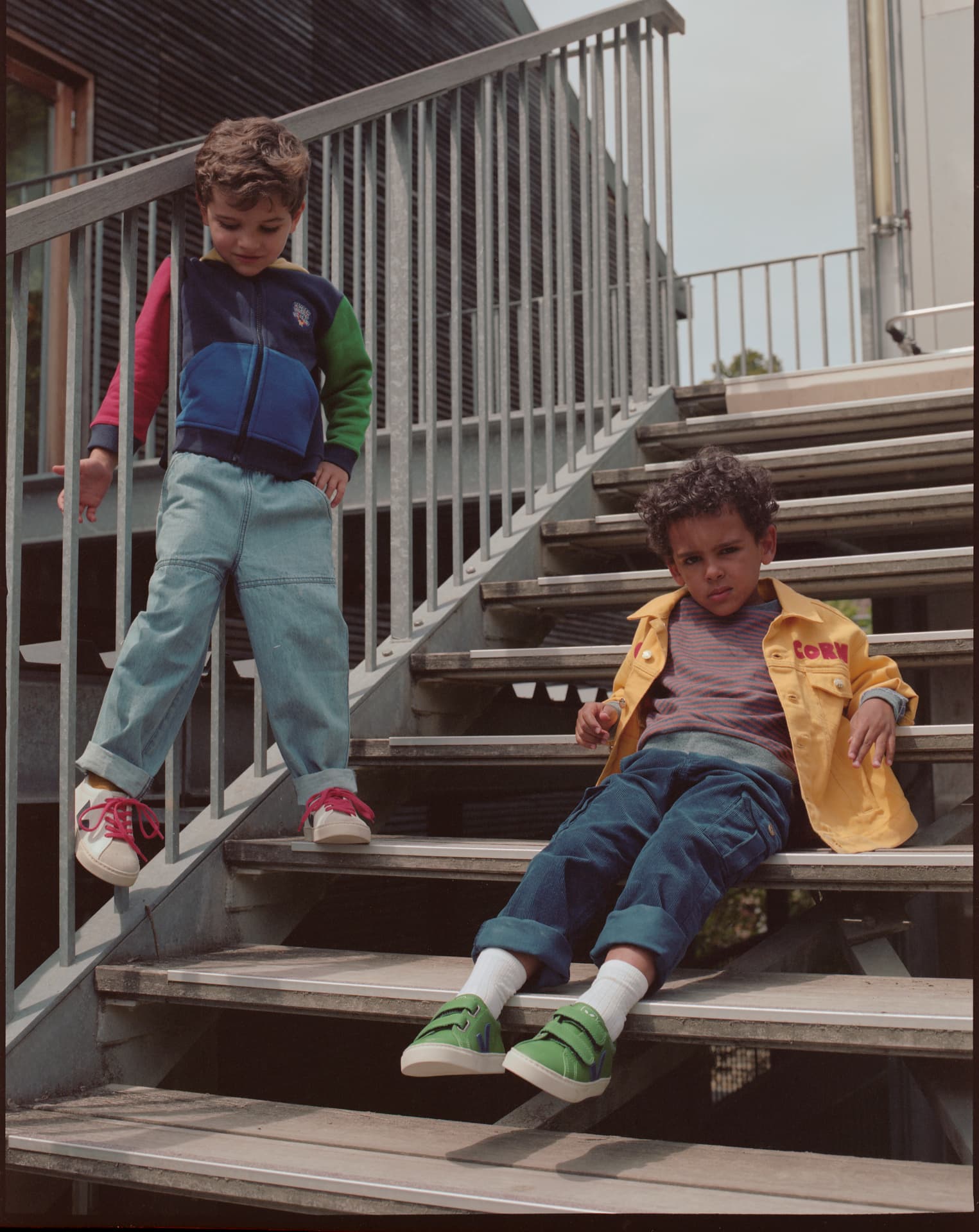 Veja — Escaliers — Veja · photo Alice Cuvelier, stylisme Léonie Escolivet