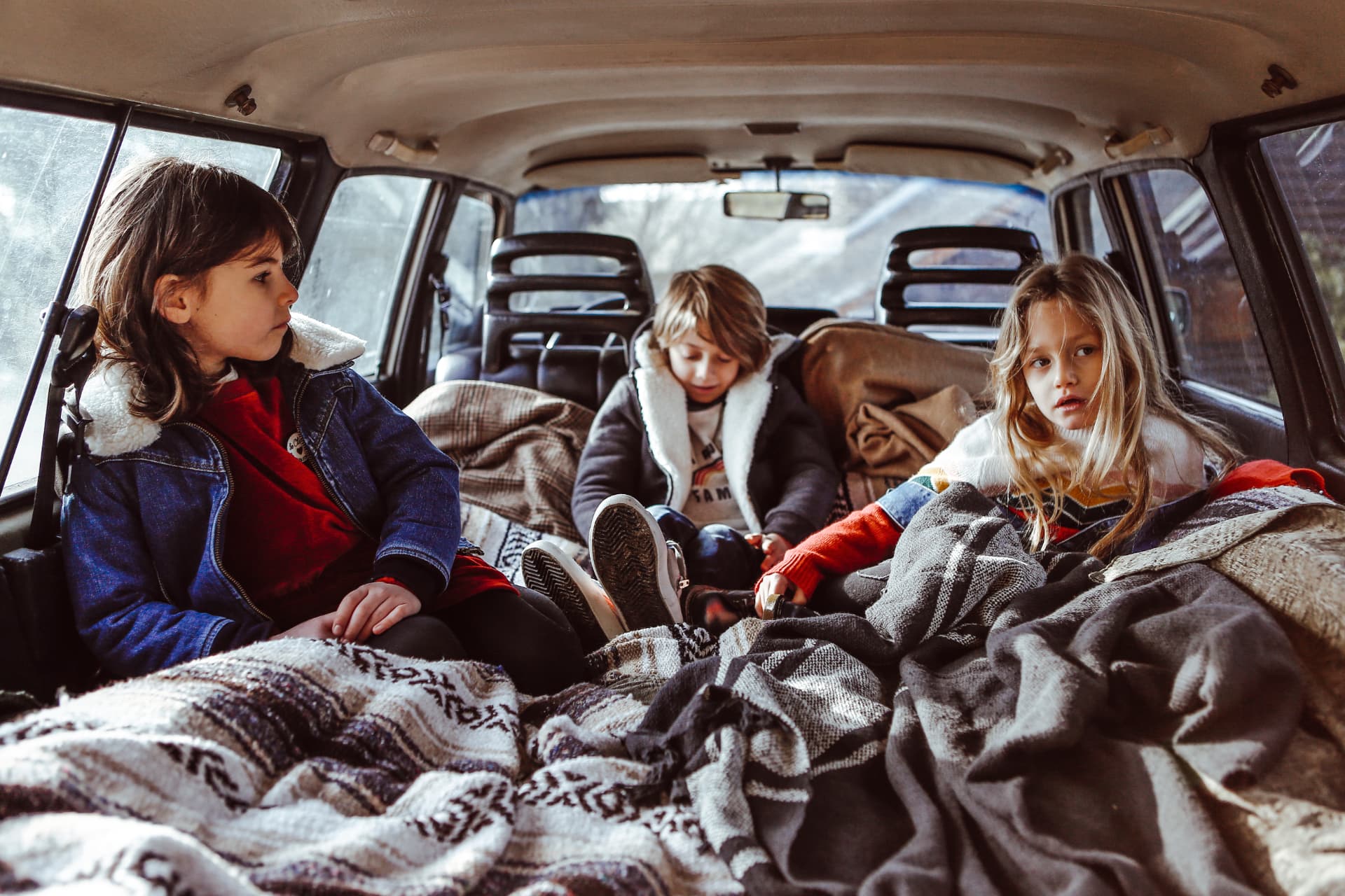 Hundred Pieces — Road trip — Hundred Pieces · photo Simon Lefebvre, stylisme Léonie Escolivet