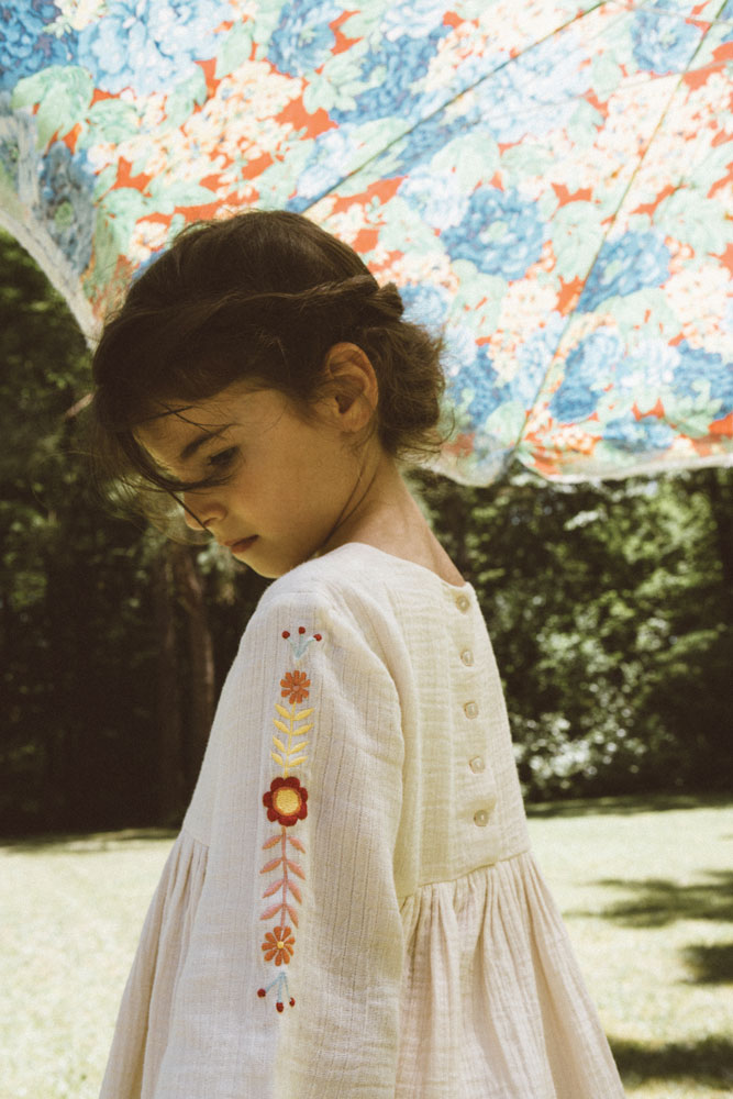 Hundred Pieces — Hundred Pieces · photo Simon Lefebvre, stylisme Léonie Escolivet