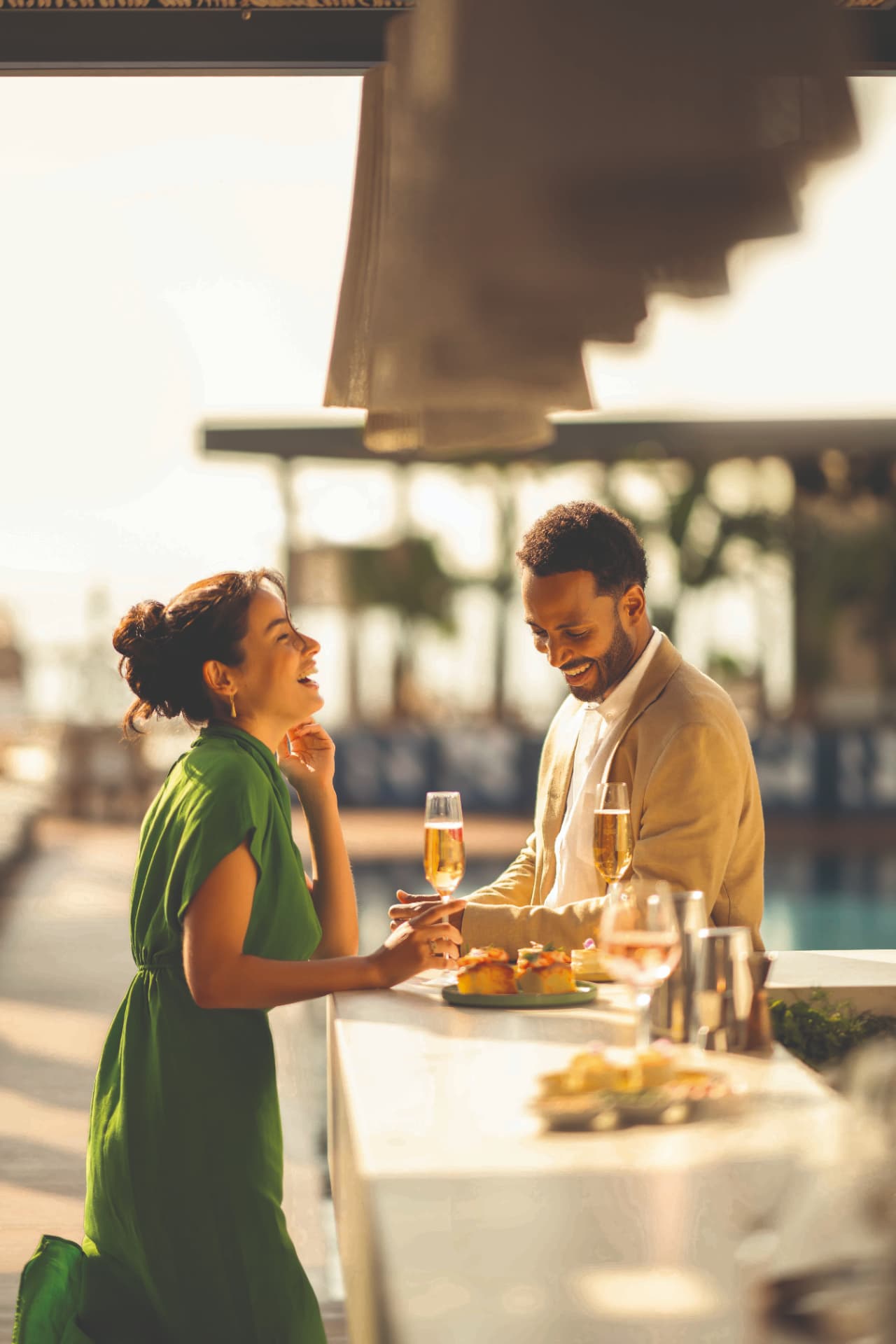 Sofitel — Apéritif rooftop — Sofitel · photo Malte Jaeger, stylisme Léonie Escolivet